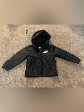 Nike Toddler Black Hooded fall Jacket with White Logo sz 2T